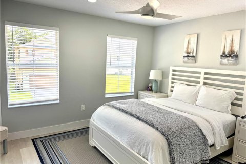 Casa en alquiler en Davenport, Florida, 5 dormitorios, 324.41 m2 № 1904478 - foto 24