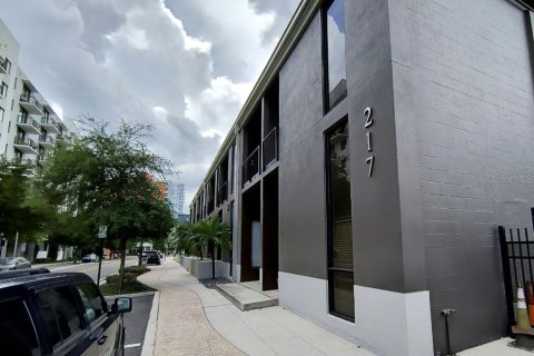 Condo à Tampa, Floride, 1 chambre № 2367002