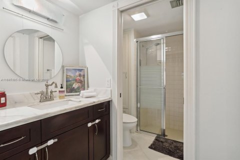 Townhouse in Boynton Beach, Florida 3 bedrooms, 118.17 sq.m. № 1818763 - photo 9