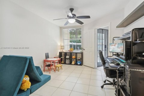 Townhouse in Boynton Beach, Florida 3 bedrooms, 118.17 sq.m. № 1818763 - photo 10