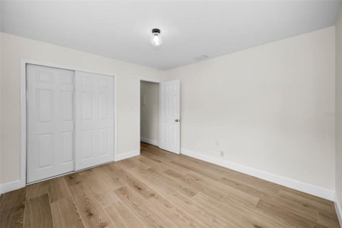Casa en venta en Tampa, Florida, 3 dormitorios, 123.19 m2 № 1902664 - foto 20