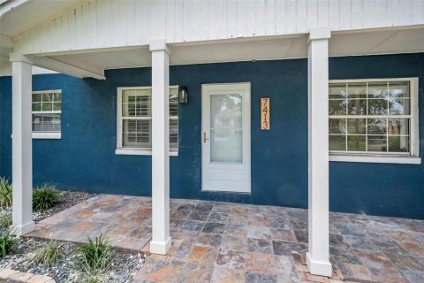 Casa en venta en Tampa, Florida, 3 dormitorios, 123.19 m2 № 1902664 - foto 3