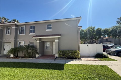 Adosado en venta en Miramar, Florida, 3 dormitorios, 143.72 m2 № 2036495 - foto 22