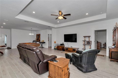 House in Dunnellon, Florida 4 bedrooms, 212.93 sq.m. № 2203079 - photo 20