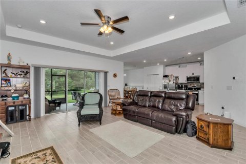 House in Dunnellon, Florida 4 bedrooms, 212.93 sq.m. № 2203079 - photo 21
