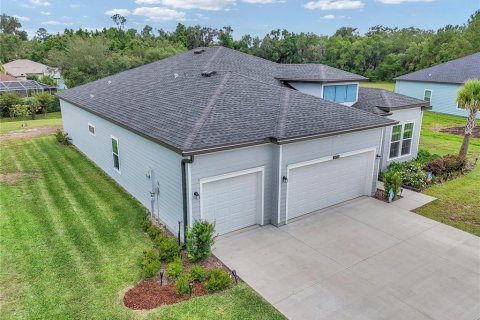 House in Dunnellon, Florida 4 bedrooms, 212.93 sq.m. № 2203079 - photo 2