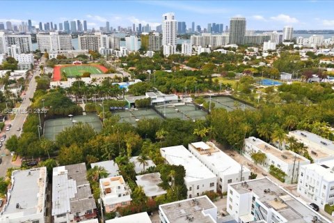 Condominio en venta en Miami Beach, Florida, 3 habitaciones, 48.31 m2 № 2027936 - foto 30