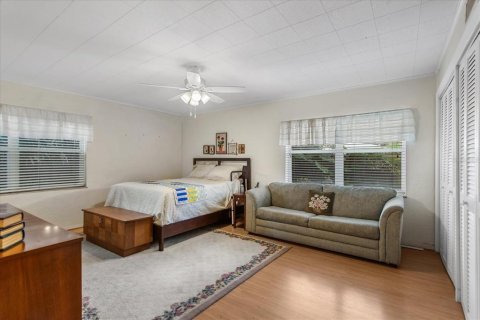 Villa ou maison à vendre à Orlando, Floride: 3 chambres, 138.7 m2 № 2411403 - photo 11