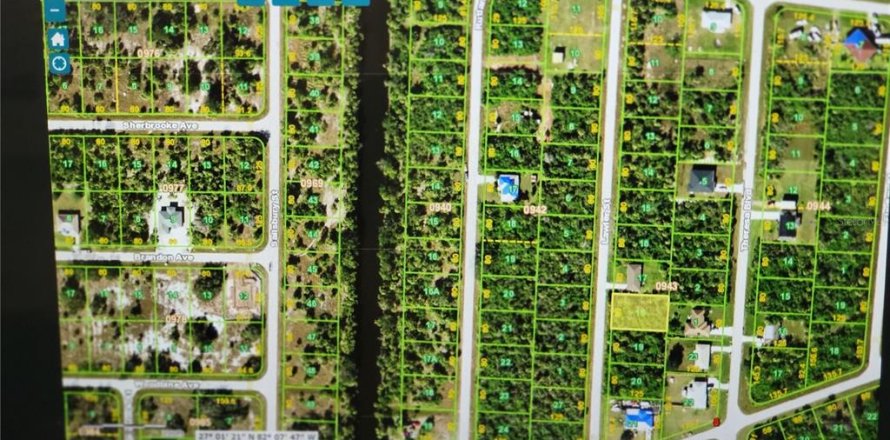 Terrain à Port Charlotte, Floride № 2232705