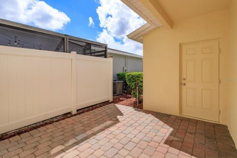 Townhouse in Windermere, Florida 4 bedrooms, 213.12 sq.m. № 2386655 - photo 22