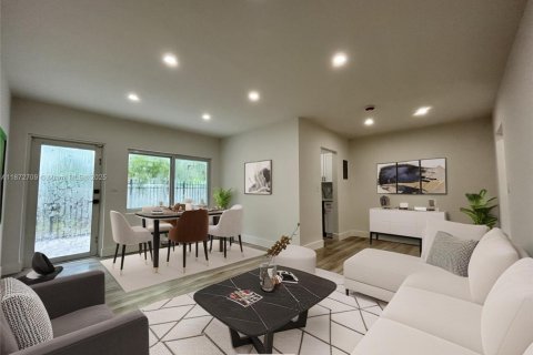 Apartamento en alquiler en Miami Beach, Florida, 1 dormitorio, 60.85 m2 № 1922592 - foto 2