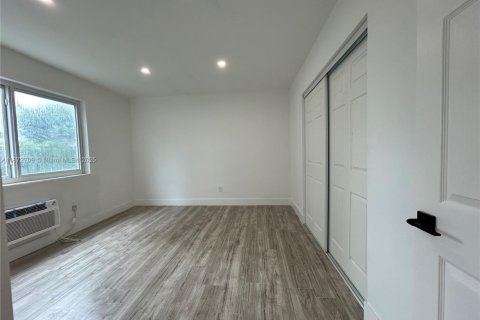 Apartamento en alquiler en Miami Beach, Florida, 1 dormitorio, 60.85 m2 № 1922592 - foto 14