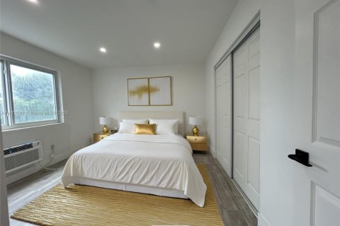Apartamento en alquiler en Miami Beach, Florida, 1 dormitorio, 60.85 m2 № 1922592 - foto 13