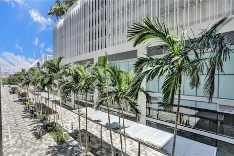 Condominio en alquiler en Miami, Florida, 61.5 m2 № 1993611 - foto 12