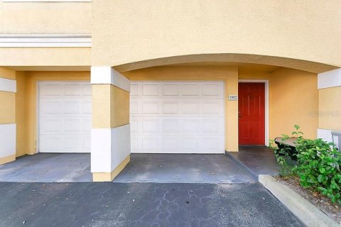 Townhouse in Maitland, Florida 2 bedrooms, 118.91 sq.m. № 2167626 - photo 2