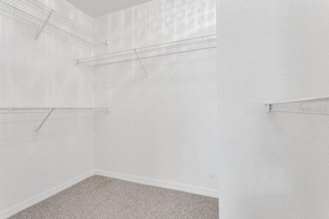 Townhouse in Maitland, Florida 2 bedrooms, 118.91 sq.m. № 2167626 - photo 15