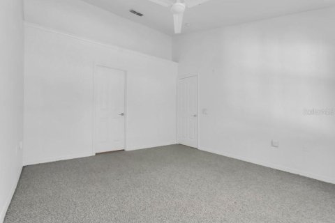 Townhouse in Maitland, Florida 2 bedrooms, 118.91 sq.m. № 2167626 - photo 11