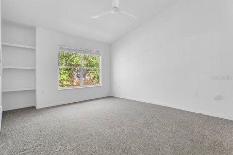 Townhouse in Maitland, Florida 2 bedrooms, 118.91 sq.m. № 2167626 - photo 12