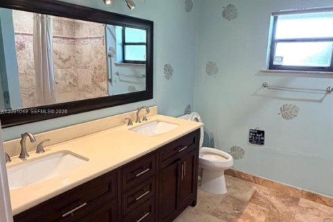Снять в аренду виллу или дом в Плантация, Флорида 4 спальни, 205.78м2, № 2065615 - фото 13