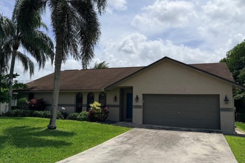 Дом в Плантация, Флорида 4 спальни, 205.78м2 № 2065615