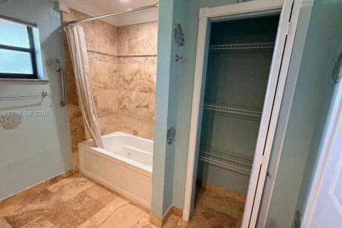 Снять в аренду виллу или дом в Плантация, Флорида 4 спальни, 205.78м2, № 2065615 - фото 15