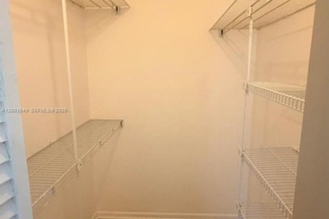 Снять в аренду виллу или дом в Плантация, Флорида 4 спальни, 205.78м2, № 2065615 - фото 30