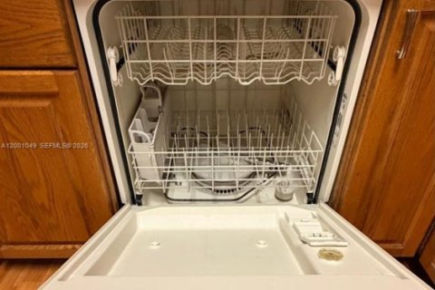 Снять в аренду виллу или дом в Плантация, Флорида 4 спальни, 205.78м2, № 2065615 - фото 22