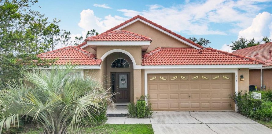 House in Davenport, Florida 5 bedrooms, 205.13 sq.m. № 1774789