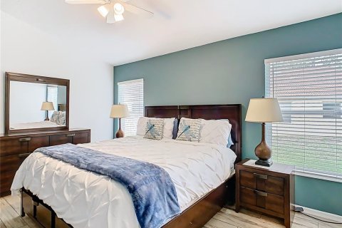 House in Davenport, Florida 5 bedrooms, 205.13 sq.m. № 1774789 - photo 22
