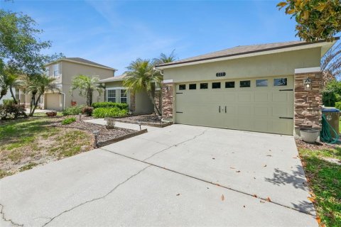 Villa ou maison à vendre à Kissimmee, Floride: 4 chambres, 211.63 m2 № 2107268 - photo 6
