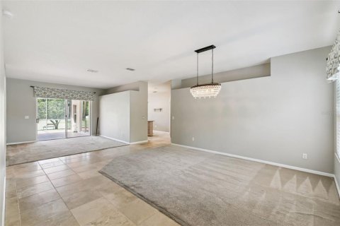 Villa ou maison à vendre à Kissimmee, Floride: 4 chambres, 211.63 m2 № 2107268 - photo 12
