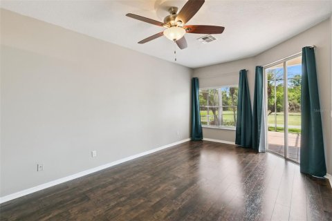 Villa ou maison à vendre à Kissimmee, Floride: 4 chambres, 211.63 m2 № 2107268 - photo 15