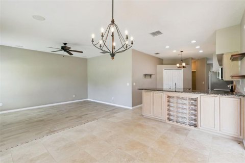 Villa ou maison à vendre à Kissimmee, Floride: 4 chambres, 211.63 m2 № 2107268 - photo 27