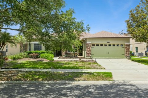 Villa ou maison à vendre à Kissimmee, Floride: 4 chambres, 211.63 m2 № 2107268 - photo 2