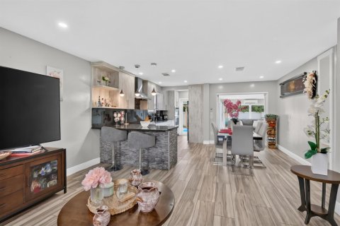 Villa ou maison à vendre à Fort Lauderdale, Floride: 4 chambres, 127.55 m2 № 2433022 - photo 3
