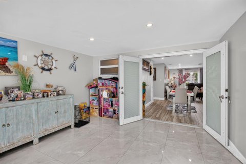 Villa ou maison à vendre à Fort Lauderdale, Floride: 4 chambres, 127.55 m2 № 2433022 - photo 14