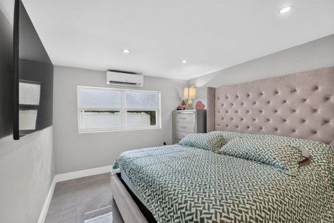 Villa ou maison à vendre à Fort Lauderdale, Floride: 4 chambres, 127.55 m2 № 2433022 - photo 19