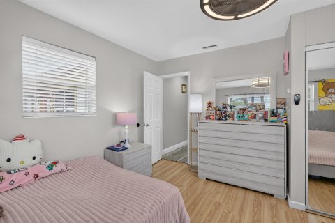 Villa ou maison à vendre à Fort Lauderdale, Floride: 4 chambres, 127.55 m2 № 2433022 - photo 30
