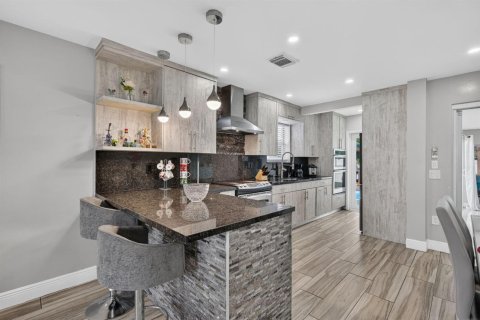 Villa ou maison à vendre à Fort Lauderdale, Floride: 4 chambres, 127.55 m2 № 2433022 - photo 6