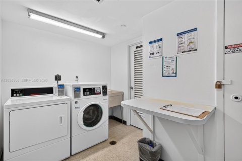 Copropriété à vendre à Aventura, Floride: 2 chambres, 105.72 m2 № 2387766 - photo 24
