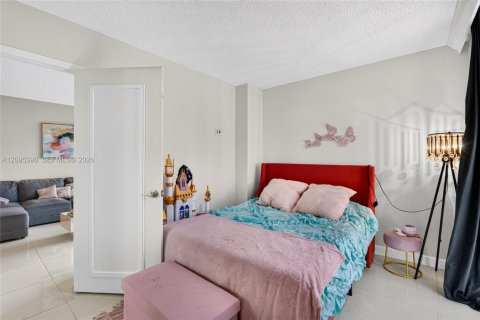 Copropriété à vendre à Aventura, Floride: 2 chambres, 105.72 m2 № 2387766 - photo 17