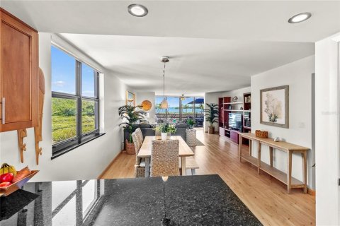 Condominio en alquiler en Longboat Key, Florida, 2 dormitorios, 148.74 m2 № 1138203 - foto 19