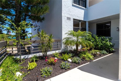 Condominio en alquiler en Longboat Key, Florida, 2 dormitorios, 148.74 m2 № 1138203 - foto 8