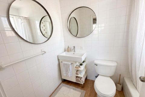 Apartment in Fort Lauderdale, Florida 3 rooms, 46.45 sq.m. № 2418133 - photo 3