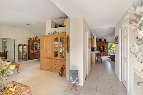 Casa en venta en North Port, Florida, 3 dormitorios, 156.45 m2 № 1719508 - foto 17
