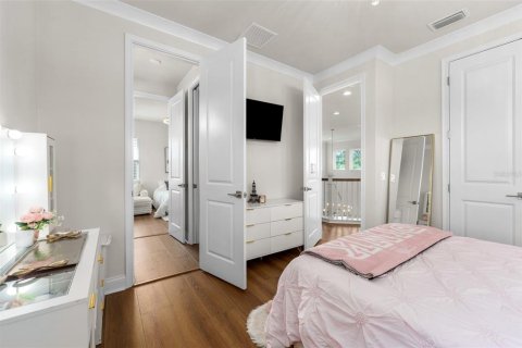Villa ou maison à louer à Gainesville, Floride: 4 chambres, 246.19 m2 № 2385927 - photo 30