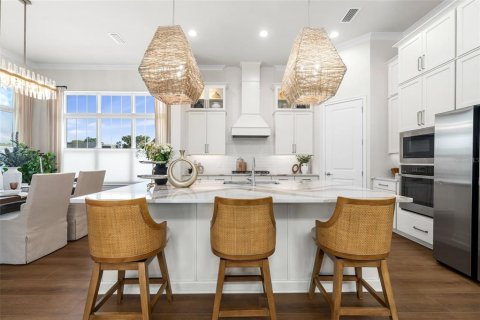 Villa ou maison à louer à Gainesville, Floride: 4 chambres, 246.19 m2 № 2385927 - photo 13