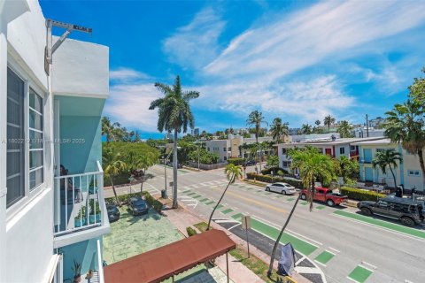 Copropriété à vendre à Miami Beach, Floride: 1 chambre, 65.03 m2 № 1742149 - photo 24