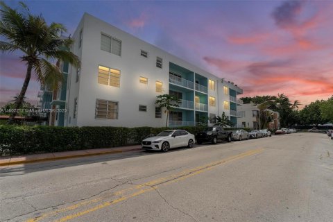 Copropriété à vendre à Miami Beach, Floride: 1 chambre, 65.03 m2 № 1742149 - photo 29