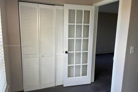 Copropriété à vendre à Margate, Floride: 2 chambres, 89.46 m2 № 1867891 - photo 14